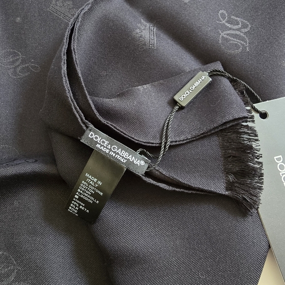 Dolce & Gabbana Scarf Black - Picture 3 of 7